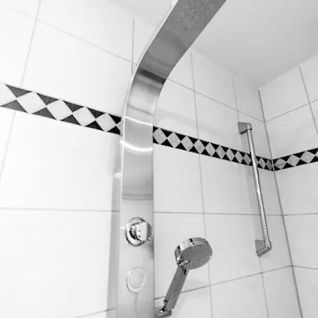 Private In The Center Of Appartement