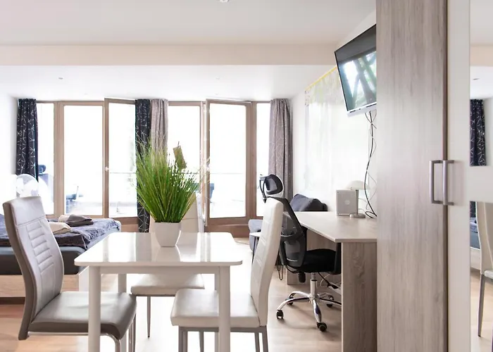 Private In The Center Of Apartment